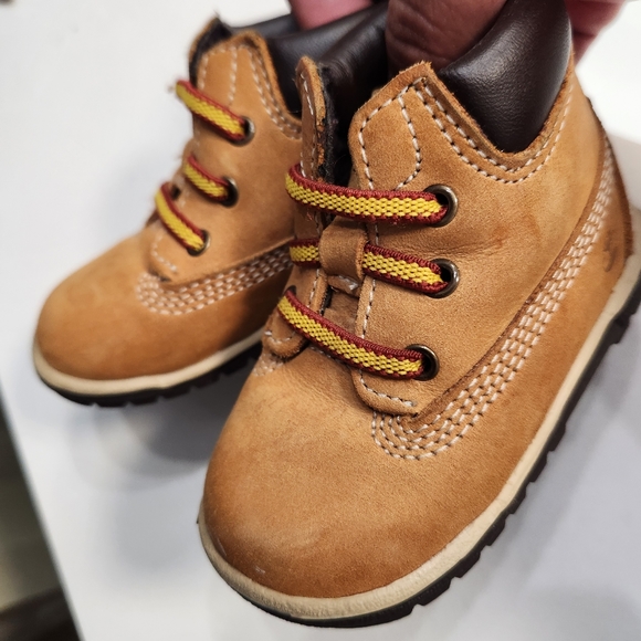 Timberland Baby Size 2 - Picture 5 of 6